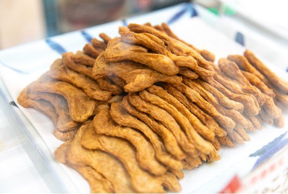 おがた蒲鉾　実演じゃこ天