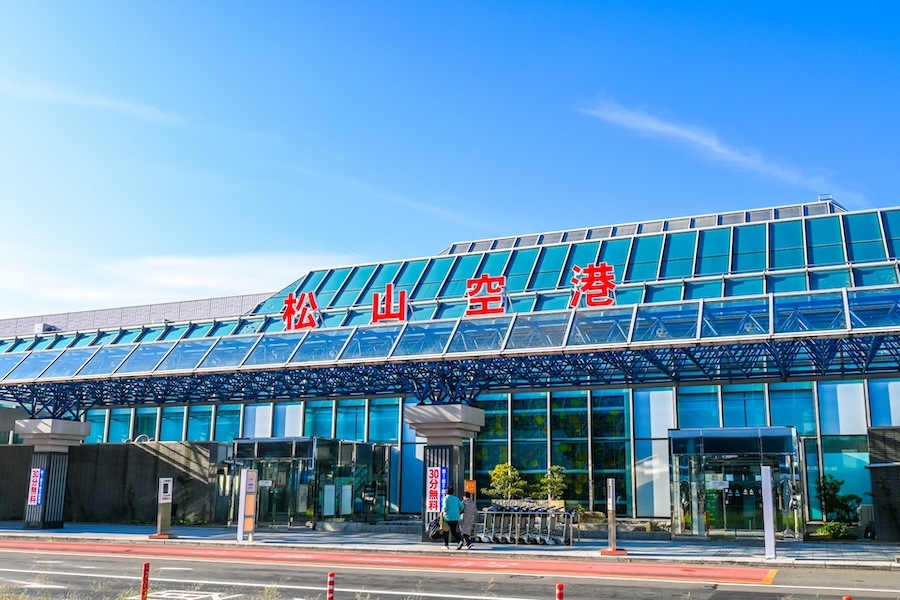 松山空港